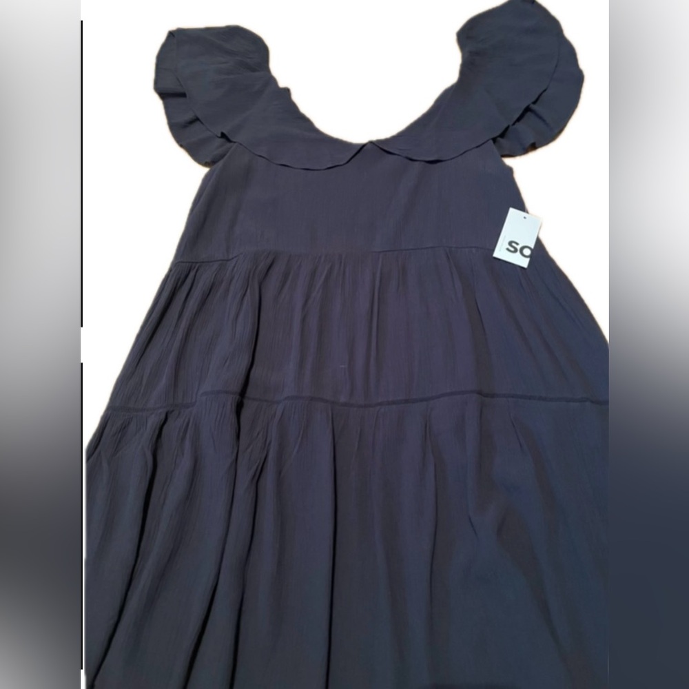 Black flutter sleeve dress with scoop neckline. New with tags. Women’s Size XL - Picture 2 of 8